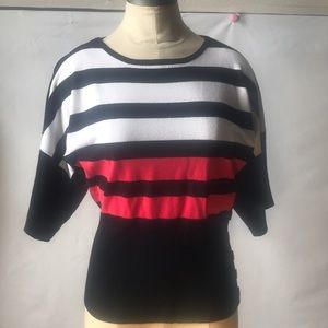 Cable & Gauge Sweater top size small